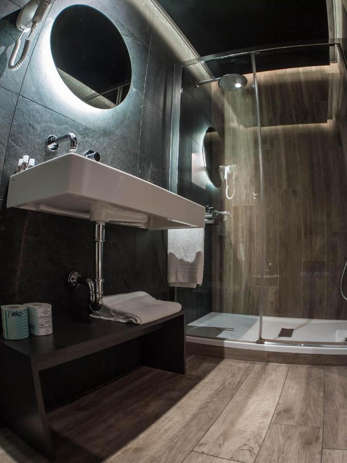 Bed Milano Linate Hotell Exteriör bild