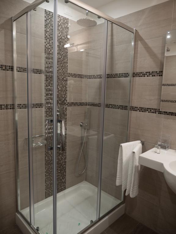 Bed Milano Linate Hotell Rum bild