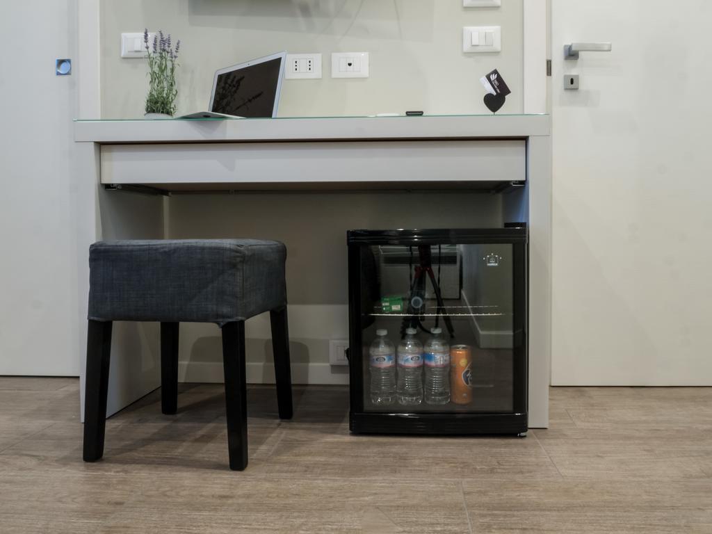 Bed Milano Linate Hotell Rum bild