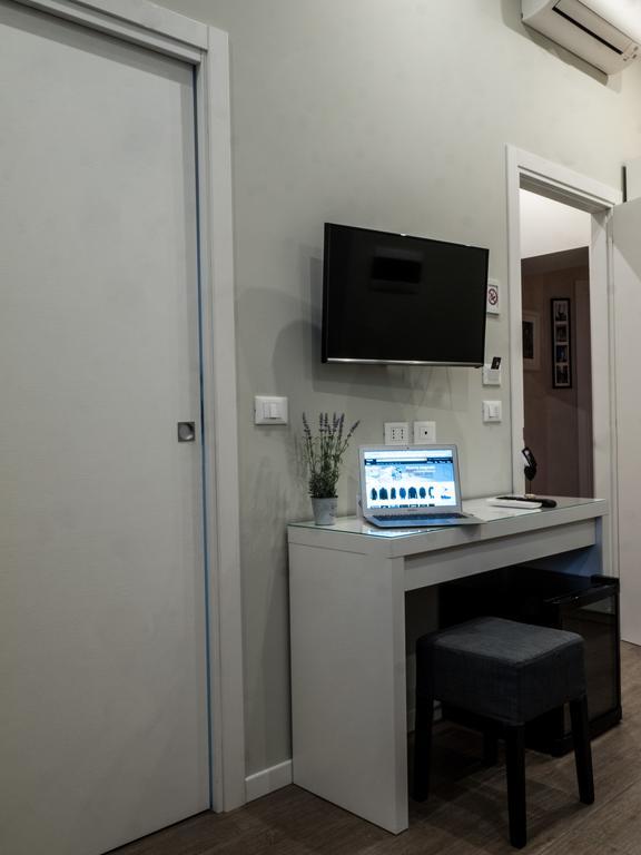 Bed Milano Linate Hotell Exteriör bild